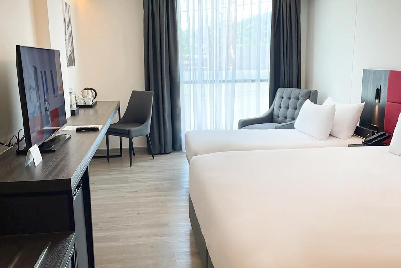 Travelodge Phuket Town Kültér fotó