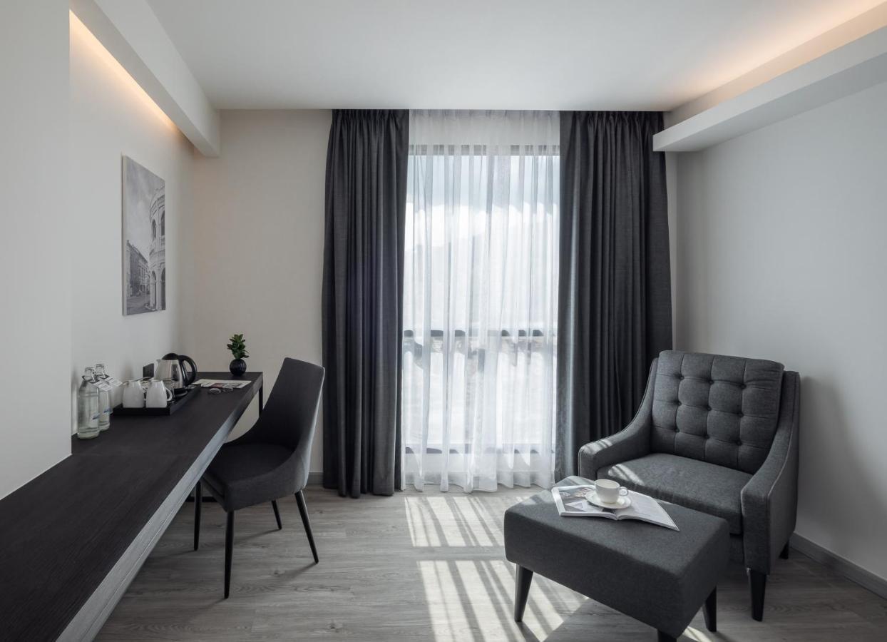 Travelodge Phuket Town Kültér fotó